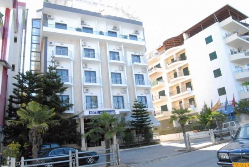 New Heaven Hotel Sarandë Buitenkant foto